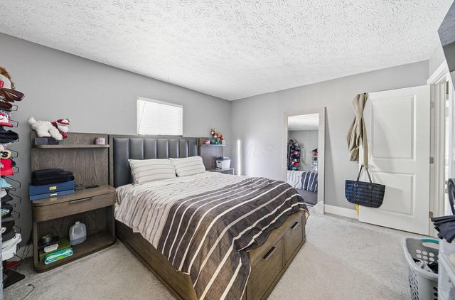 3160 Adirondack Avenue, Columbus, OH 43231