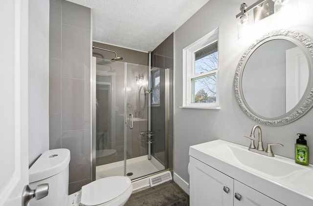 3160 Adirondack Avenue, Columbus, OH 43231