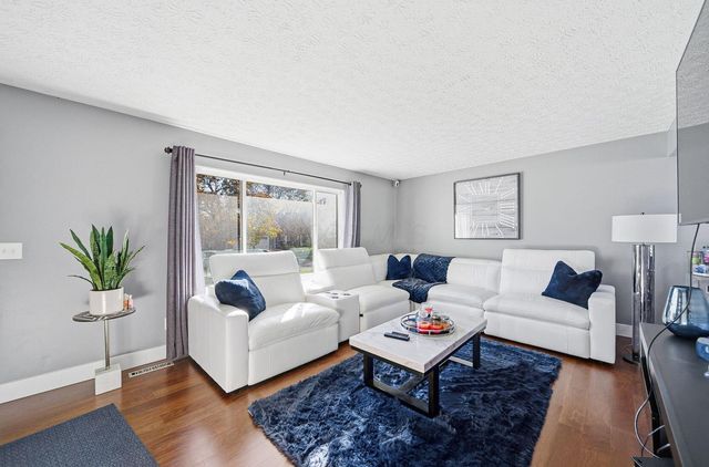 3160 Adirondack Avenue, Columbus, OH 43231