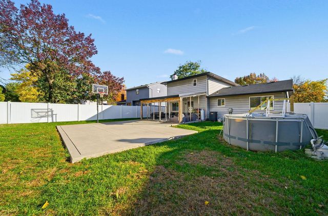 3160 Adirondack Avenue, Columbus, OH 43231