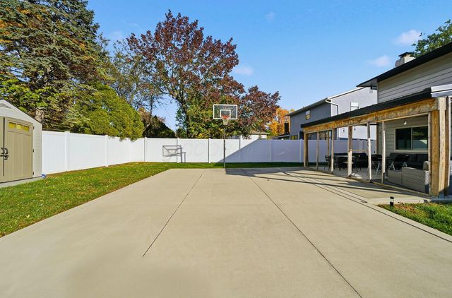 3160 Adirondack Avenue, Columbus, OH 43231