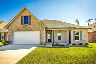 208 Marie Claire Dr, Houma, LA 70364