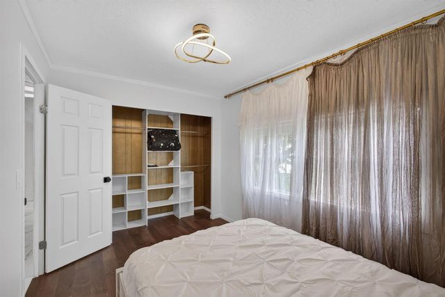 170 Maple Avenue W, Palm Beach Gardens, FL 33410