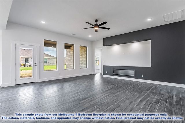 1005 Marquis Avenue, Lowell, AR 72745