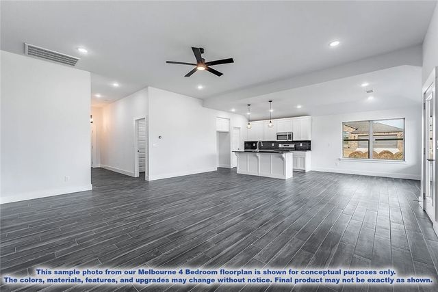 1005 Marquis Avenue, Lowell, AR 72745