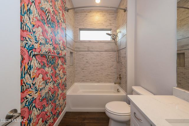 13280 N Weatherglass Drive, Oro Valley, AZ 85755