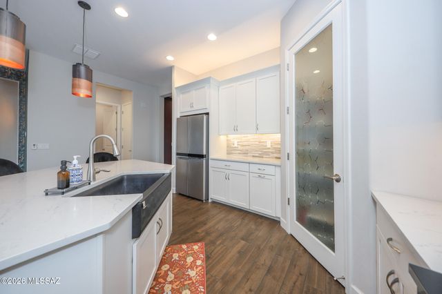 13280 N Weatherglass Drive, Oro Valley, AZ 85755