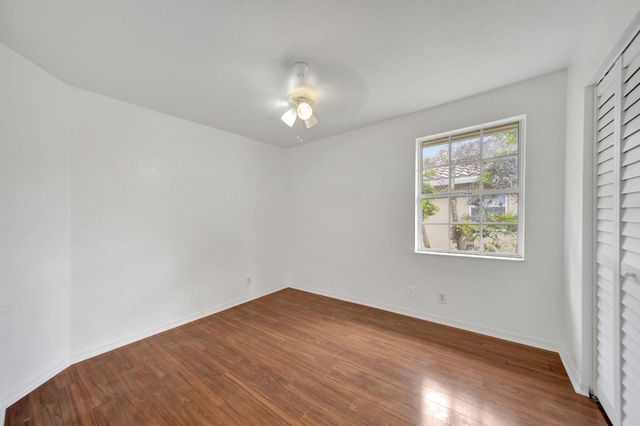 3970 NW 90th Way, Sunrise, FL 33351