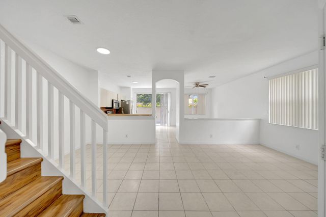 3970 NW 90th Way, Sunrise, FL 33351