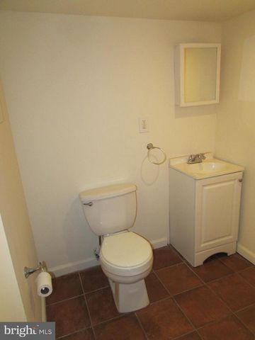 4983 N 2ND ST, Philadelphia, PA 19120