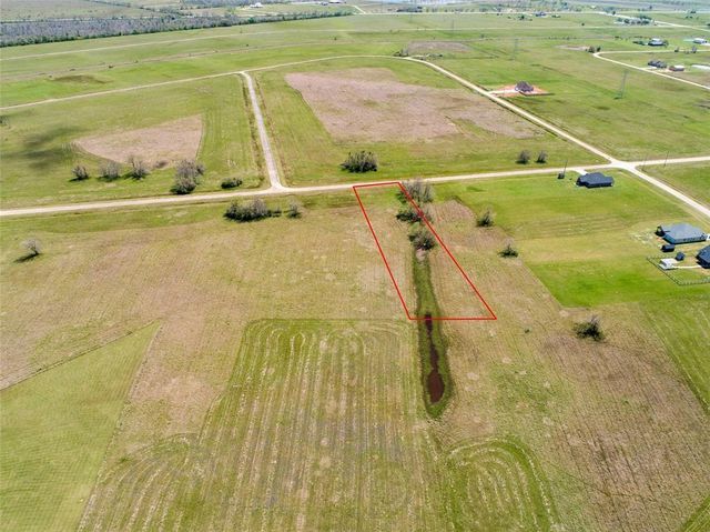 350 Colt Trail, Angleton, TX 77515