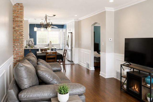 5927 S Kildare Avenue, Chicago, IL 60629