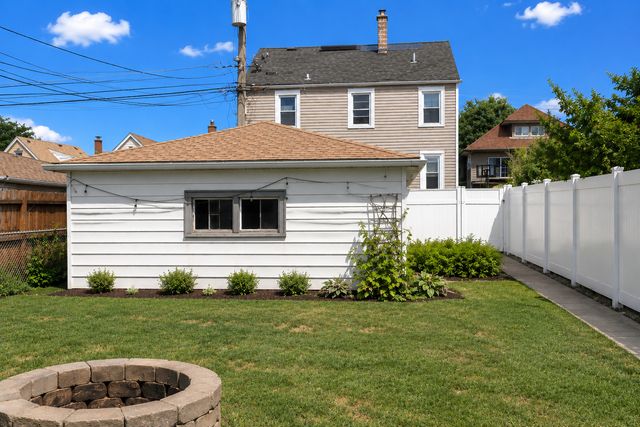 5927 S Kildare Avenue, Chicago, IL 60629
