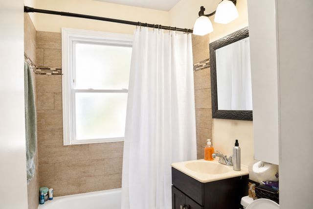 5927 S Kildare Avenue, Chicago, IL 60629