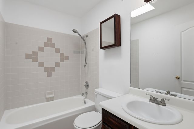 6740 Lamar Avenue NW, Albuquerque, NM 87120