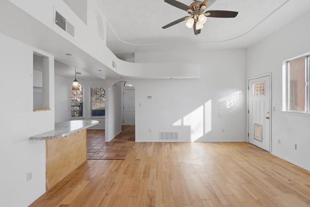 6740 Lamar Avenue NW, Albuquerque, NM 87120