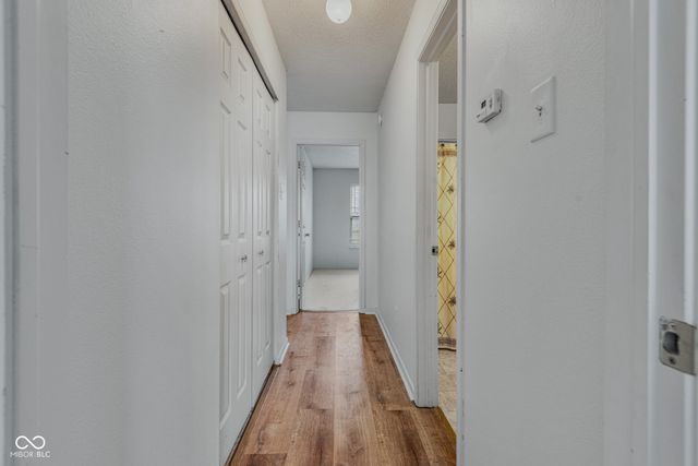 687 Hickory Pine Drive, New Whiteland, IN 46184