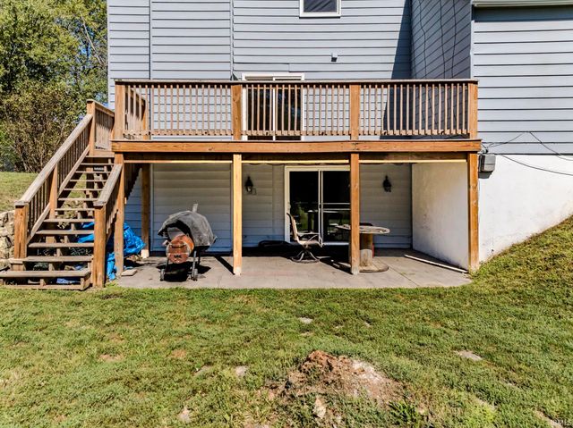 2905 W Woodbridge Drive, Muncie, IN 47304