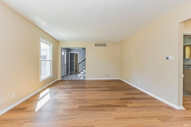 2905 W Woodbridge Drive, Muncie, IN 47304