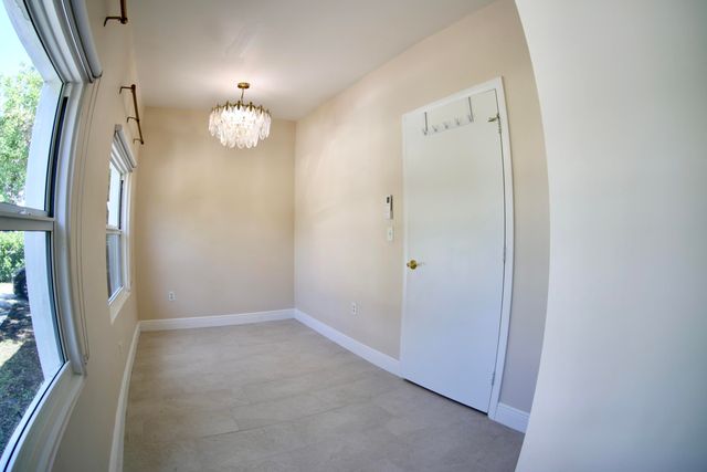 620 Winters Street, West Palm Beach, FL 33405