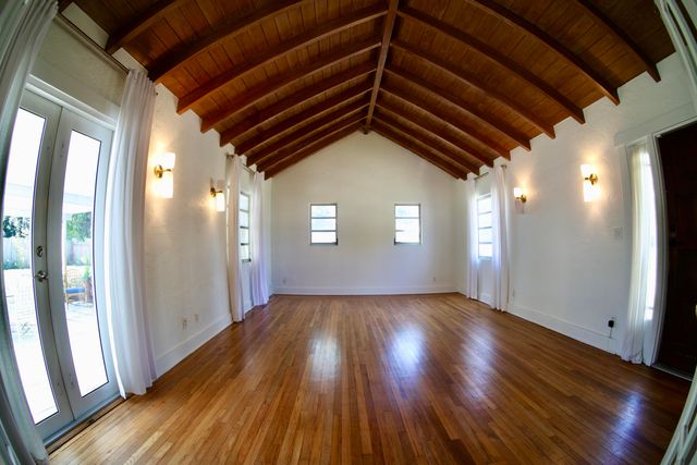 620 Winters Street, West Palm Beach, FL 33405