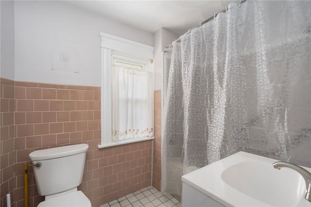 265 Adams Street, Warwick, RI 02888