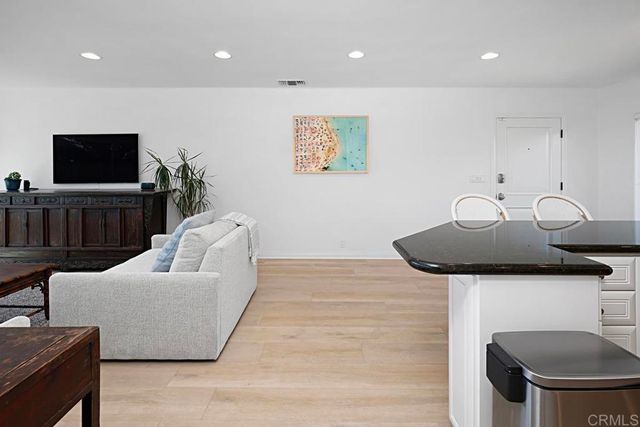 155 15th St, Del Mar, CA 92014