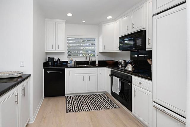 155 15th St, Del Mar, CA 92014