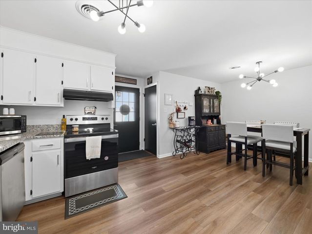 3450 GREGWAY DRIVE, Chambersburg, PA 17201