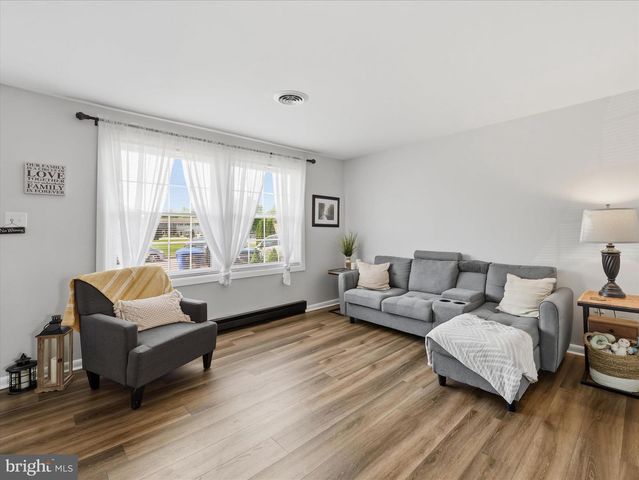 3450 GREGWAY DRIVE, Chambersburg, PA 17201