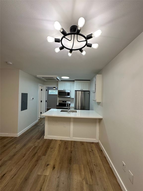 425 N Rosemont Avenue 103, Dallas, TX 75208