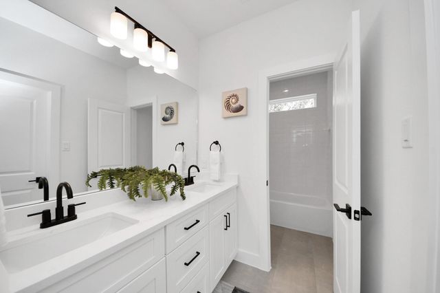 860 Rachel Street D, Houston, TX 77091