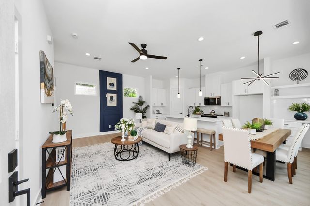 860 Rachel Street D, Houston, TX 77091