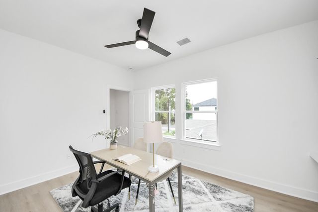 860 Rachel Street D, Houston, TX 77091