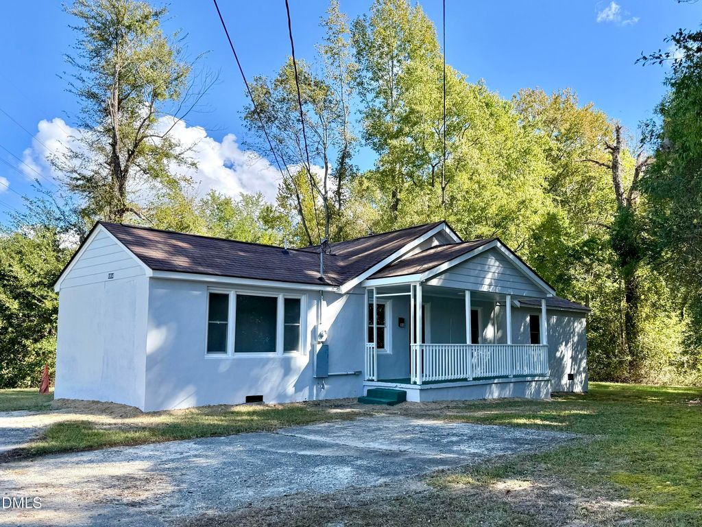 1914 Glover Street, Roanoke Rapids, NC 27870