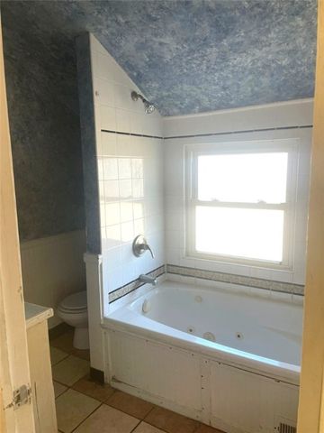 320 N 4th St, Clairton, PA 15025