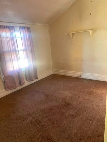 320 N 4th St, Clairton, PA 15025