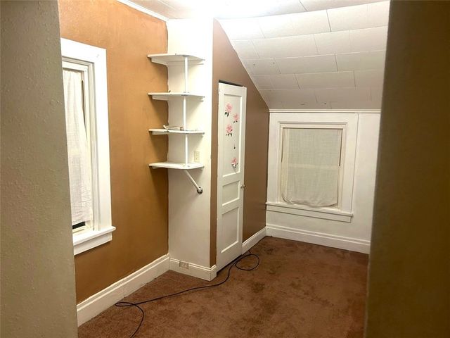 320 N 4th St, Clairton, PA 15025