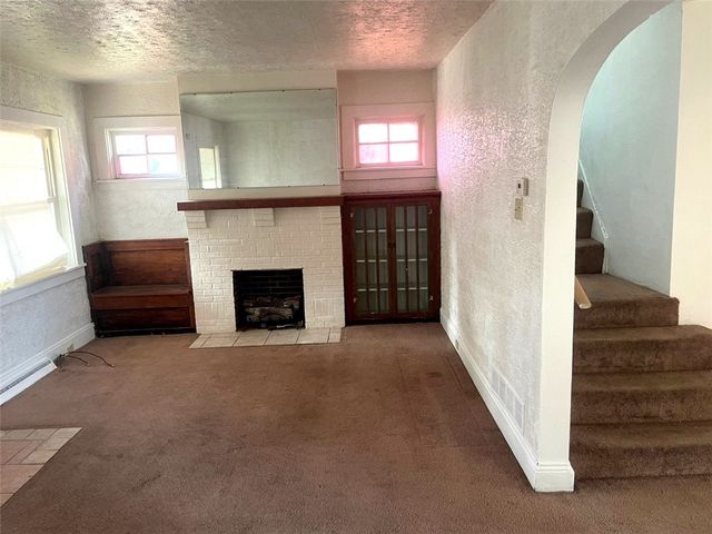 320 N 4th St, Clairton, PA 15025