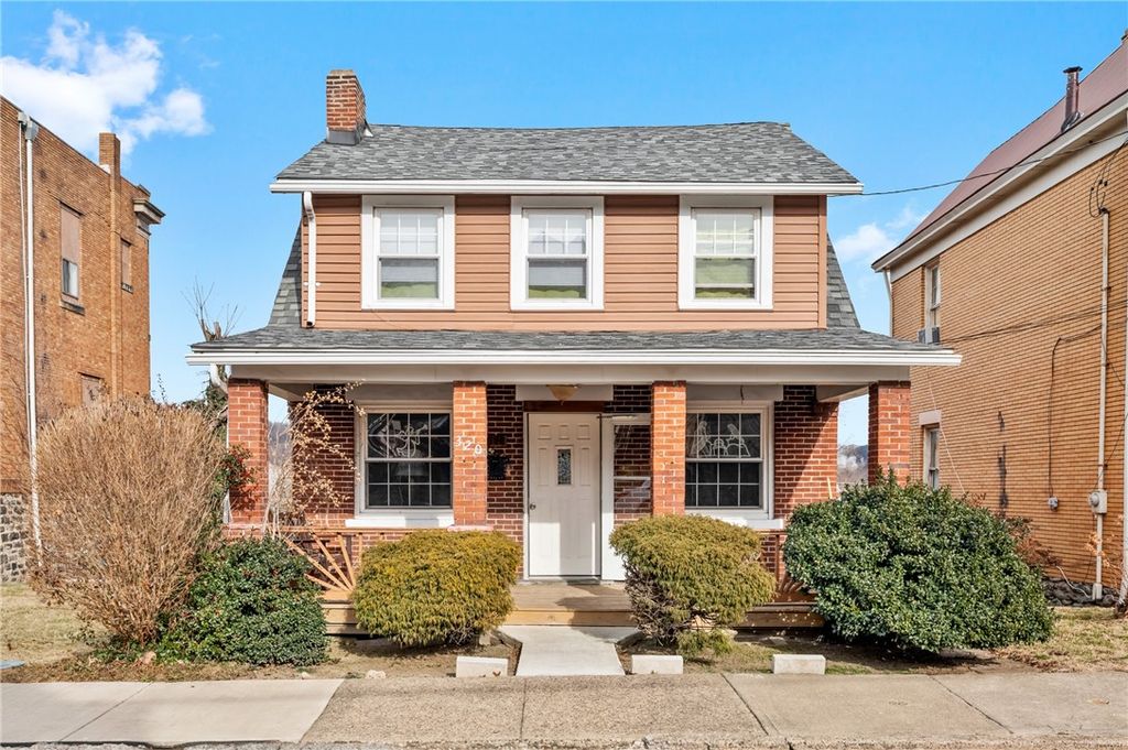 320 N 4th St, Clairton, PA 15025