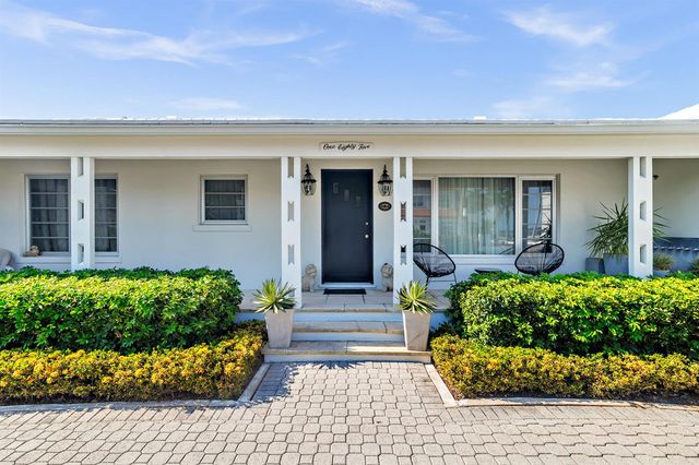 185 Almeria Road, West Palm Beach, FL 33405
