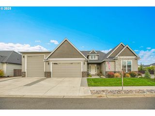 18308 Ne 79TH St, Vancouver, WA 98682