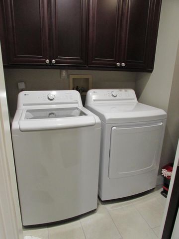 1600 S Prairie Avenue, Fairmont, MN 56031