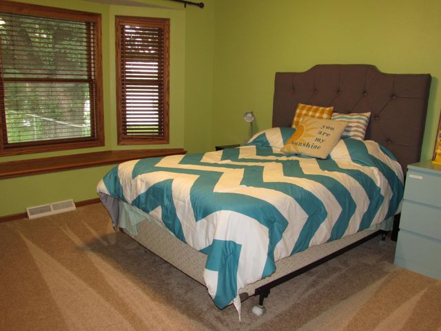 1600 S Prairie Avenue, Fairmont, MN 56031