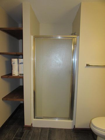 1600 S Prairie Avenue, Fairmont, MN 56031