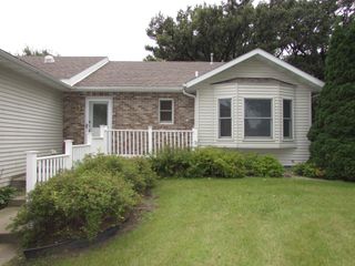 1600 S Prairie Avenue, Fairmont, MN 56031