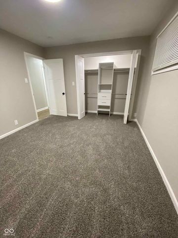 151 N 8th Avenue, Beech Grove, IN 46107