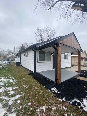 151 N 8th Avenue, Beech Grove, IN 46107