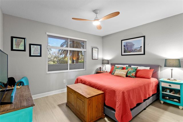 4750 DOLPHIN CAY LANE S 107, St Petersburg, FL 33711