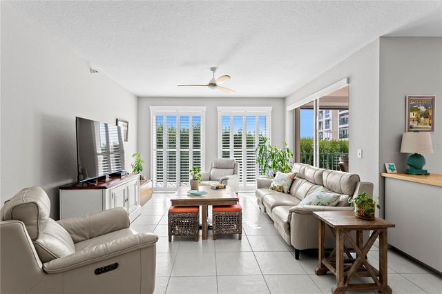 4750 DOLPHIN CAY LANE S 107, St Petersburg, FL 33711